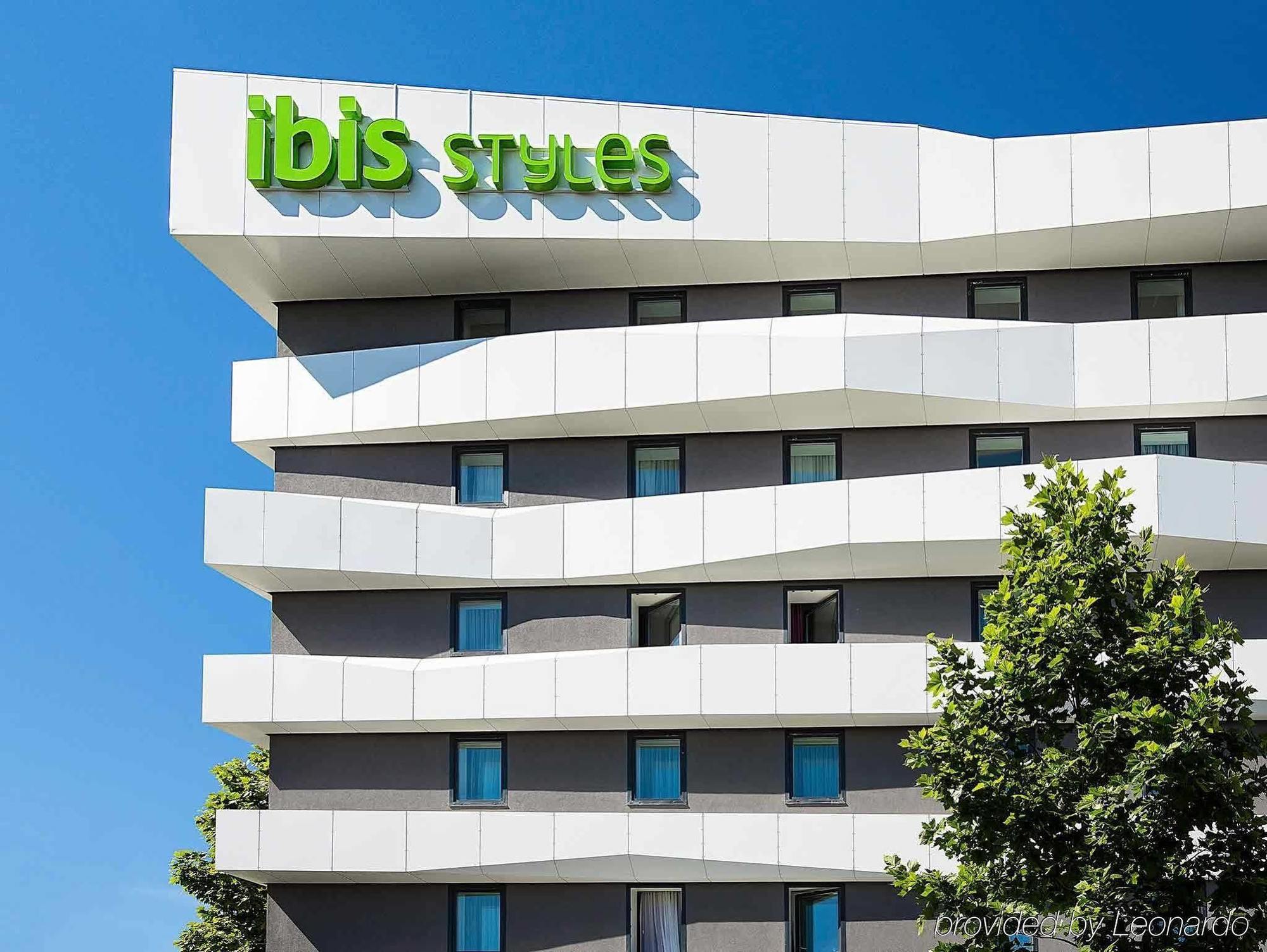 Hotel Ibis Styles Avenue Du Rhin 3*